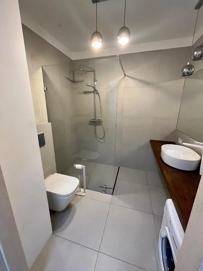 Przytulna Apartment Close To The Airport And Pkm Gdansk